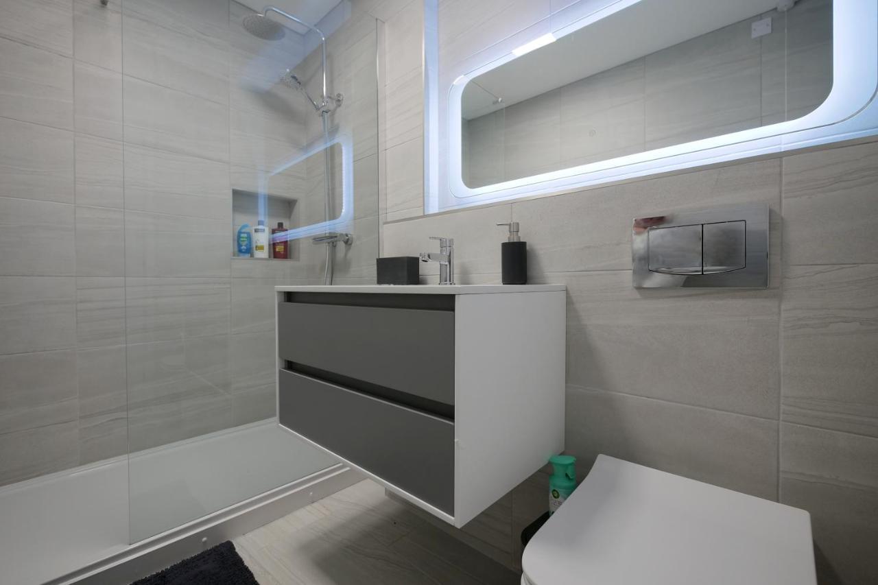 Appartamento Crewe Short Lets 1 Victoria Court, Crewe Esterno foto