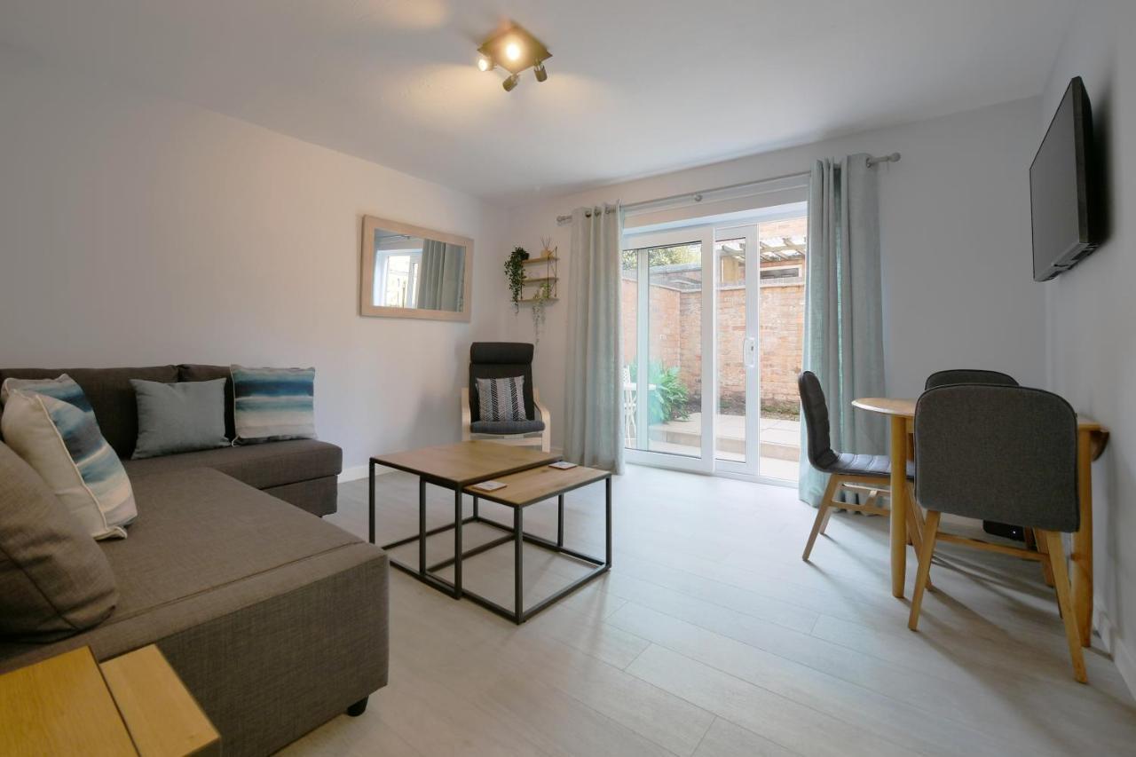 Appartamento Crewe Short Lets 1 Victoria Court, Crewe Esterno foto