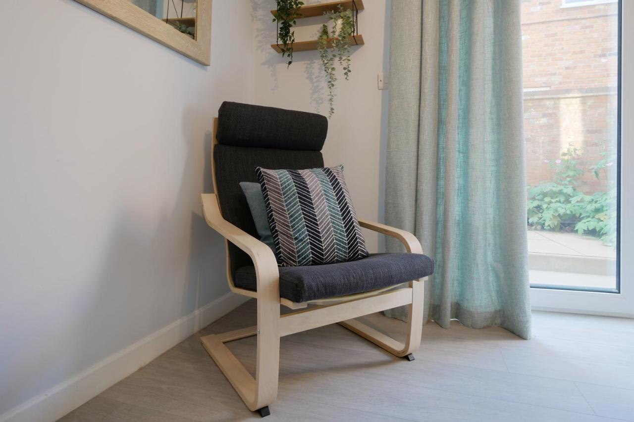 Appartamento Crewe Short Lets 1 Victoria Court, Crewe Esterno foto