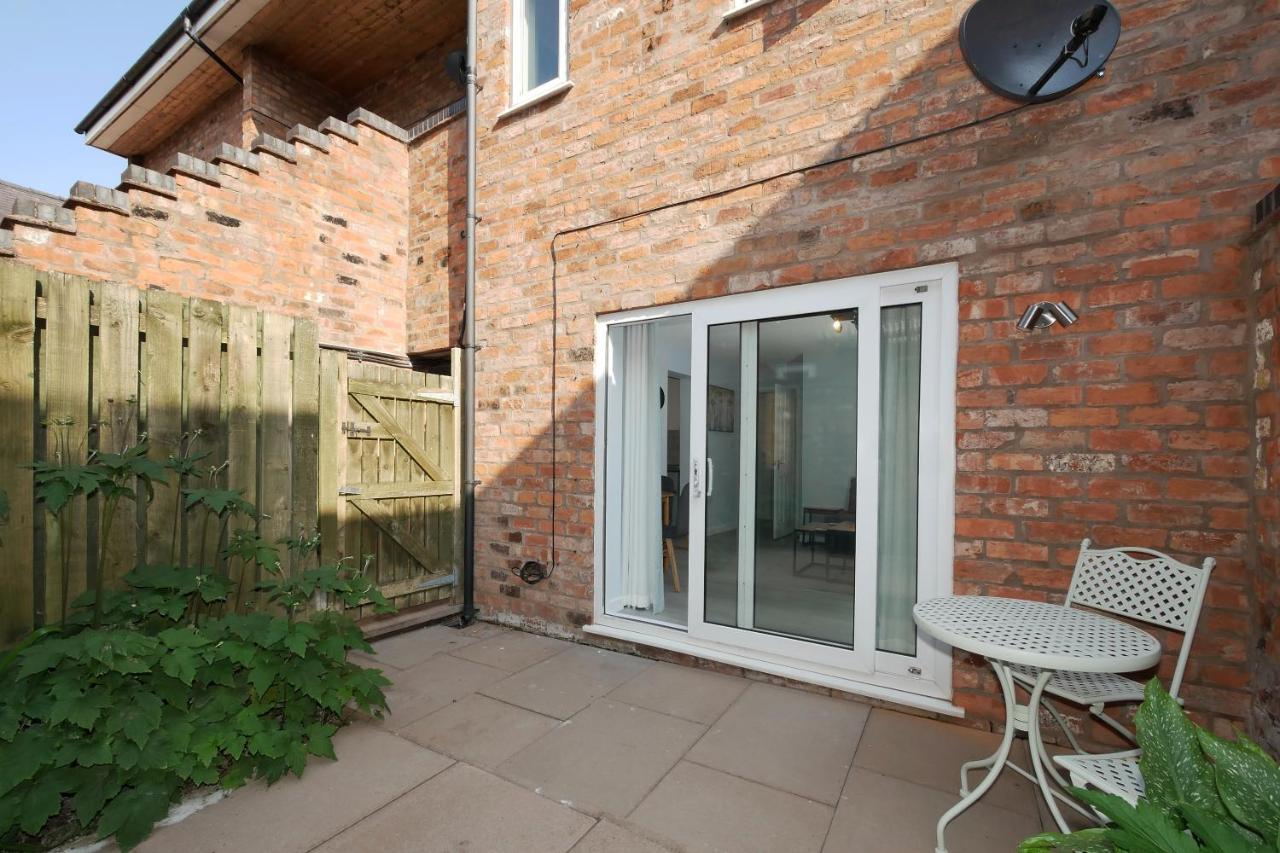 Appartamento Crewe Short Lets 1 Victoria Court, Crewe Esterno foto